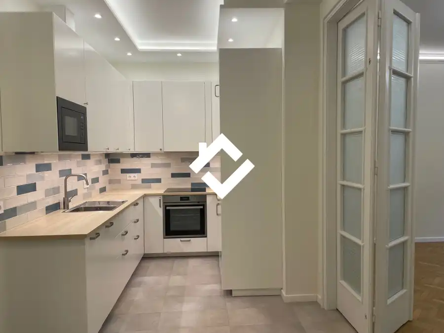 Albérlet, kiadó téglalakás, Budapest, V. kerület