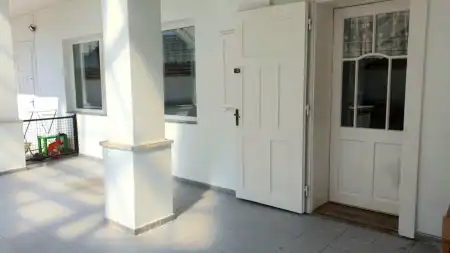 Eladó családi ház, Bicske 4+3 szoba 210 m² 99 M Ft