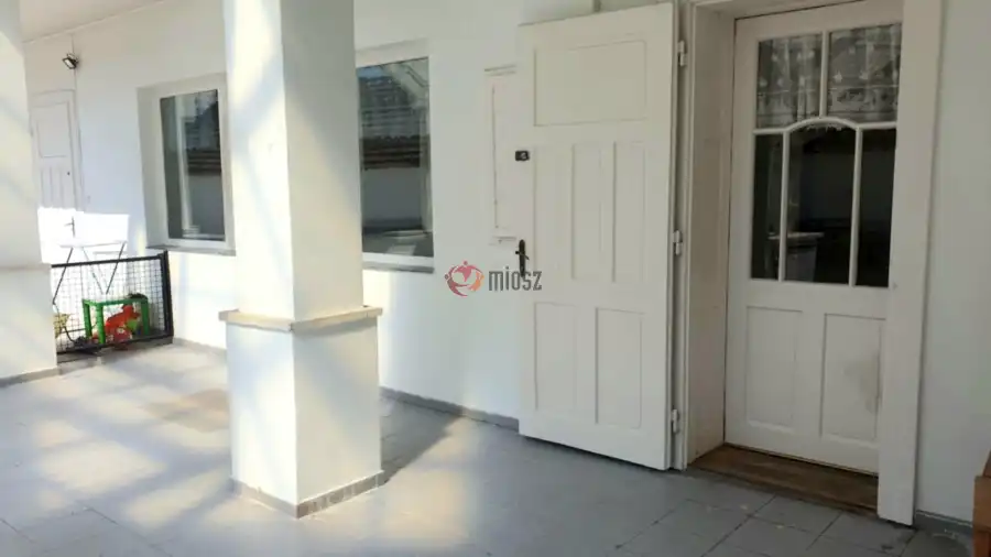 eladó családi ház, Bicske