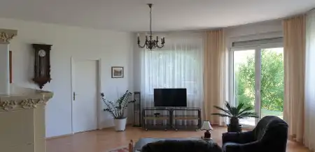 Eladó családi ház, Budakeszi 5 szoba 340 m² 380 M Ft