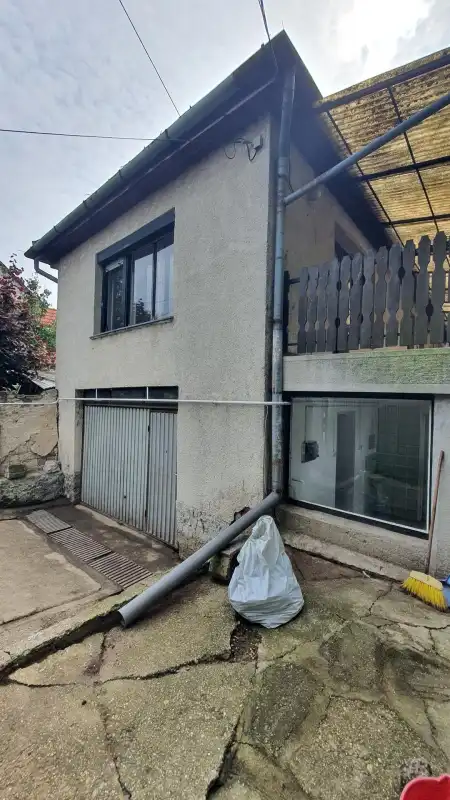 Eladó családi ház, Budakeszi 3 szoba 90 m² 68.5 M Ft