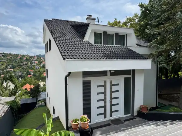 Eladó családi ház, Budapest, II. kerület 8 szoba 393 m² 549 M Ft