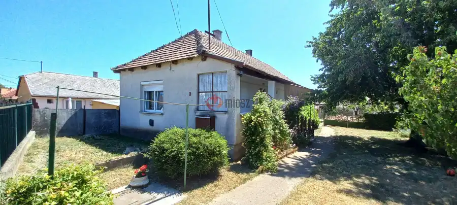 eladó családi ház, Csákvár