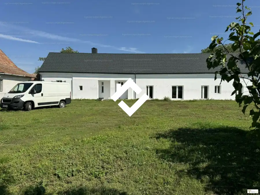 eladó családi ház, Dömsöd