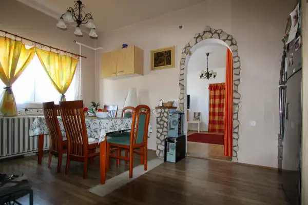 Eladó családi ház, Iregszemcse 2 szoba 73 m² 21.8 M Ft