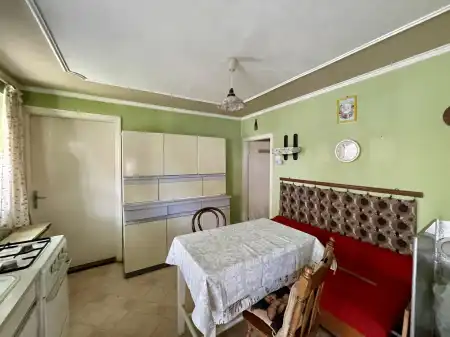 Eladó családi ház, Mór 2+2 szoba 130 m² 37 M Ft