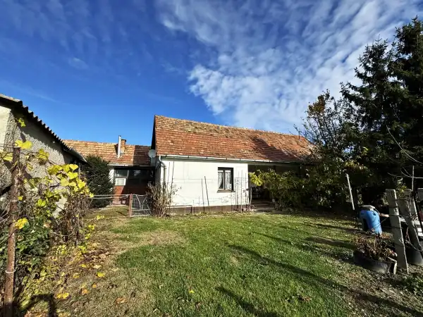 Eladó családi ház, Ráckeve 2 szoba 65 m² 52.5 M Ft