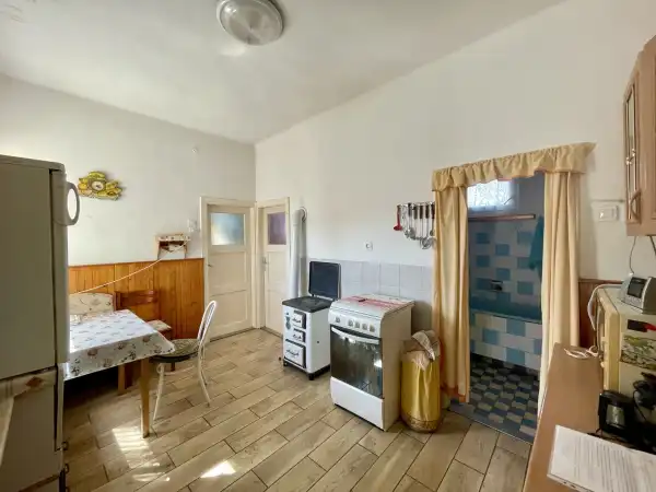 Eladó családi ház, Réde 2+1 szoba 74 m² 26.9 M Ft