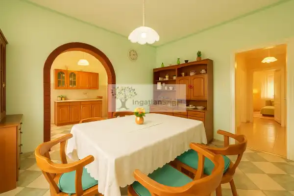 Eladó családi ház, Tököl 2 szoba 120 m² 89.9 M Ft Eladó családi ház, Tököl 2 szoba 120 m² 89.9 M Ft