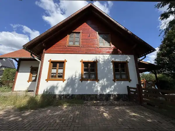 Eladó családi ház, Zsámbék 6+2 szoba 140 m² 206 M Ft Eladó családi ház, Zsámbék 6+2 szoba 140 m² 206 M Ft