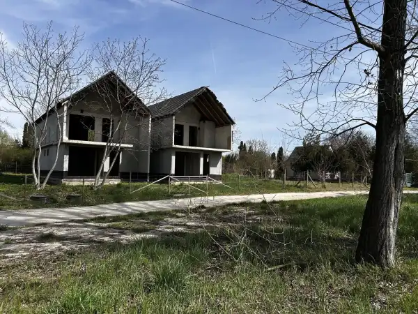 Eladó házrész, Dömsöd 3 szoba 145 m² 99.8 M Ft + Áfa Eladó házrész, Dömsöd 3 szoba 145 m² 99.8 M Ft + Áfa