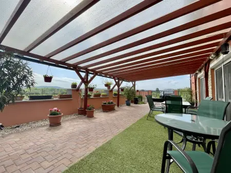 Eladó ikerház, Oroszlány 7 szoba 263 m² 149 M Ft