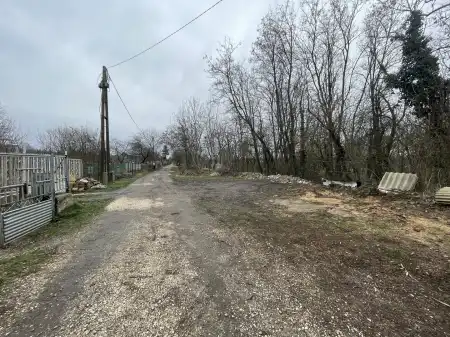 Eladó nyaraló, Kecskéd 1+1 szoba 30 m² 9.5 M Ft