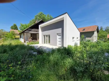 Eladó nyaraló, Kiskunlacháza 1 szoba 30 m² 22 M Ft