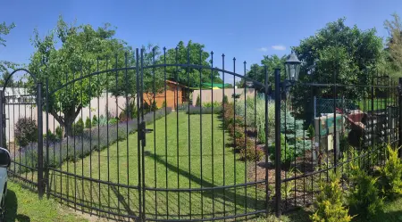 Eladó nyaraló, Oroszlány 2 szoba 20 m² 23 M Ft