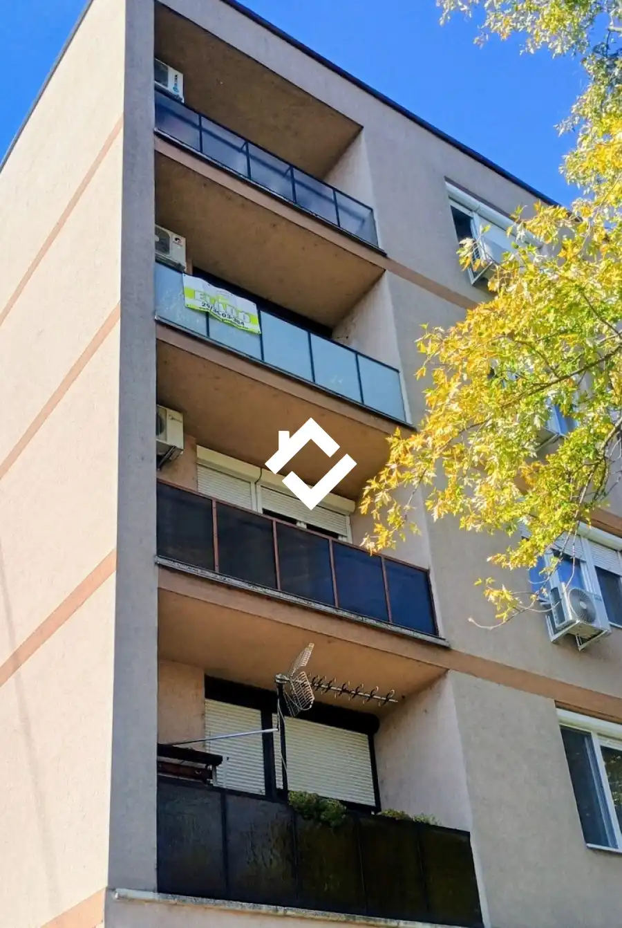 eladó panellakás, Hajdúböszörmény