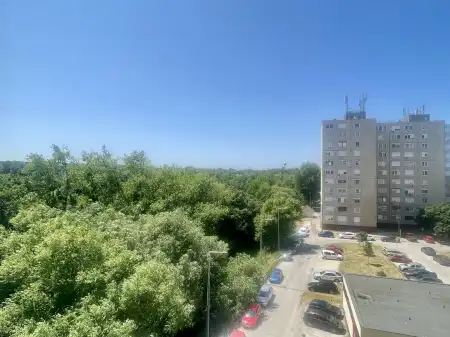 Eladó panellakás, Oroszlány 1+2 szoba 53 m² 24.8 M Ft