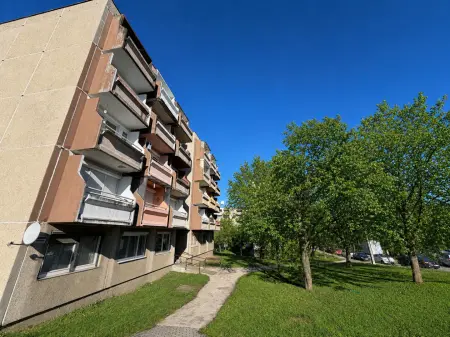 Eladó panellakás, Tatabánya 1 szoba 30 m² 28 M Ft