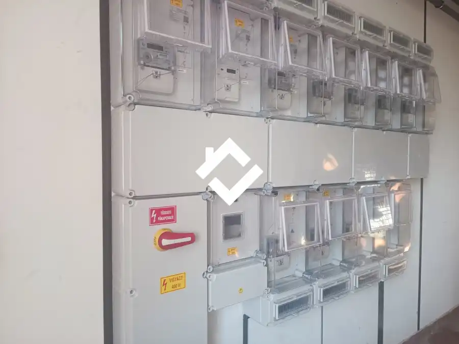 eladó sorház, Bokod