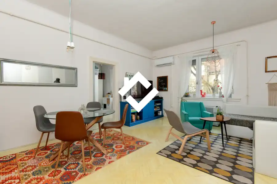 eladó téglalakás, Budapest, III. kerület