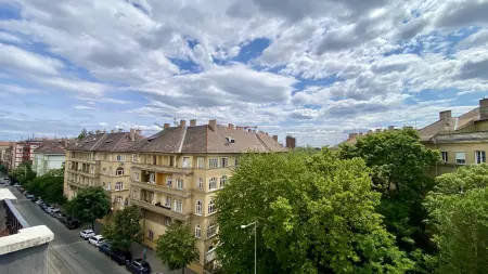 Eladó téglalakás, Budapest, XII. kerület 3+1 szoba 75 m² 124.9 M Ft