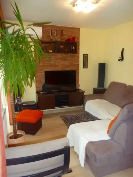 Eladó téglalakás, Veszprém 2 szoba 42 m² 51 M Ft