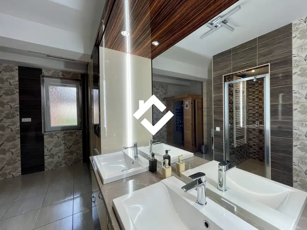 Komárom-Esztergom megye - Oroszlány