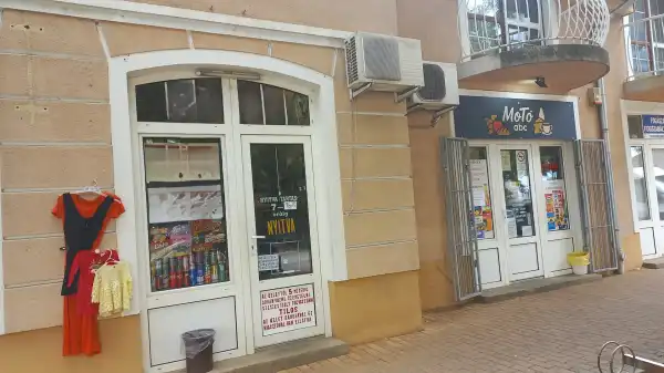 Eladó üzlet, Hajdúböszörmény 40 m² 28 M Ft