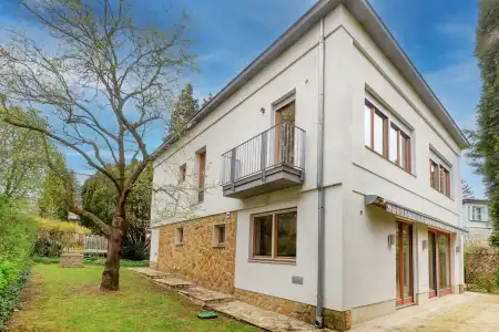 Kiadó családi ház, Budapest, II. kerület 5 szoba 236 m² 1.21 M Ft/hó
