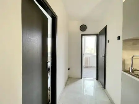 Kiadó panellakás, Oroszlány 1+1 szoba 36 m² 135 E Ft/hó