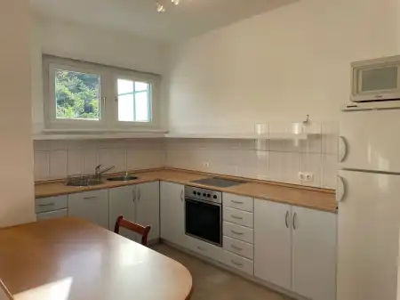 Kiadó téglalakás, Budapest, I. kerület 2 szoba 76 m² 300 E Ft/hó Kiadó téglalakás, Budapest, I. kerület 2 szoba 76 m² 300 E Ft/hó