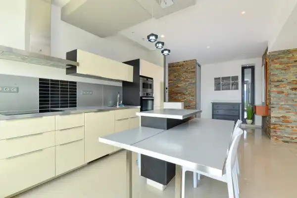 Kiadó téglalakás, Budapest, II. kerület 4 szoba 140 m² 973 E Ft/hó