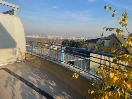 Kiadó téglalakás, Budapest, II. kerület 4 szoba 160 m² 1.01 M Ft/hó