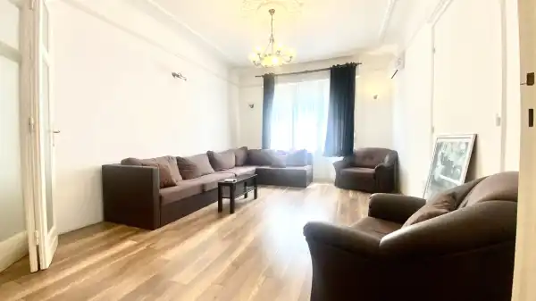 Kiadó téglalakás, Budapest, XI. kerület 3 szoba 107 m² 380 E Ft/hó