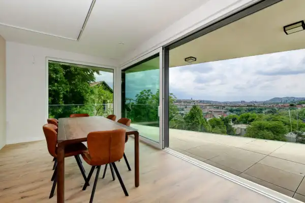 Kiadó újszerű téglalakás, Budapest, II. kerület 4 szoba 150 m² 1.3 M Ft/hó